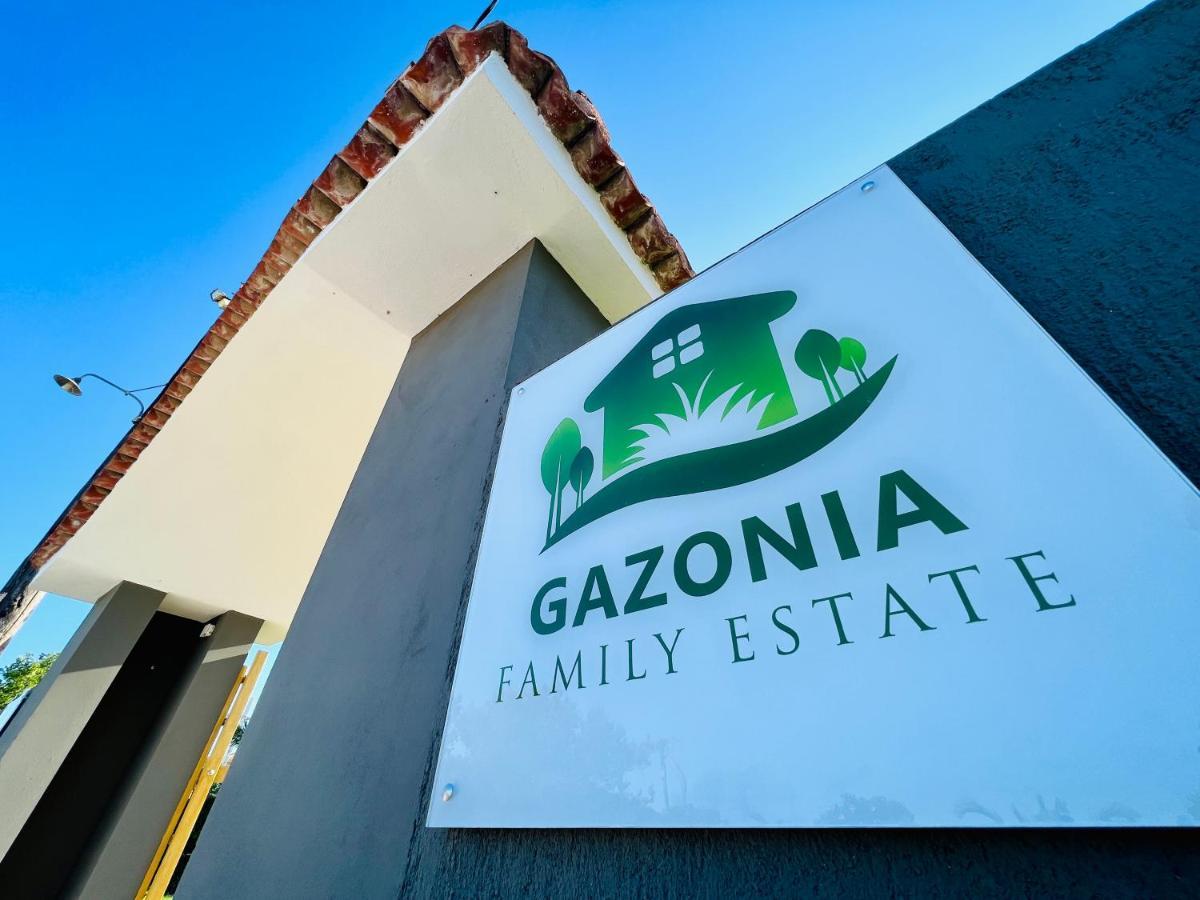 Готель Gazonia Family Estate Skala  Екстер'єр фото